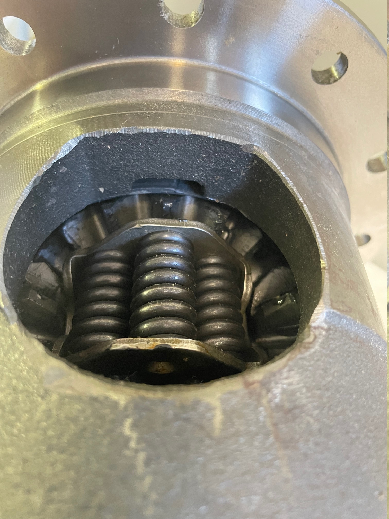 Auburn Grip-n Loc GM 12 bult 30 splines Serie 3 - 2