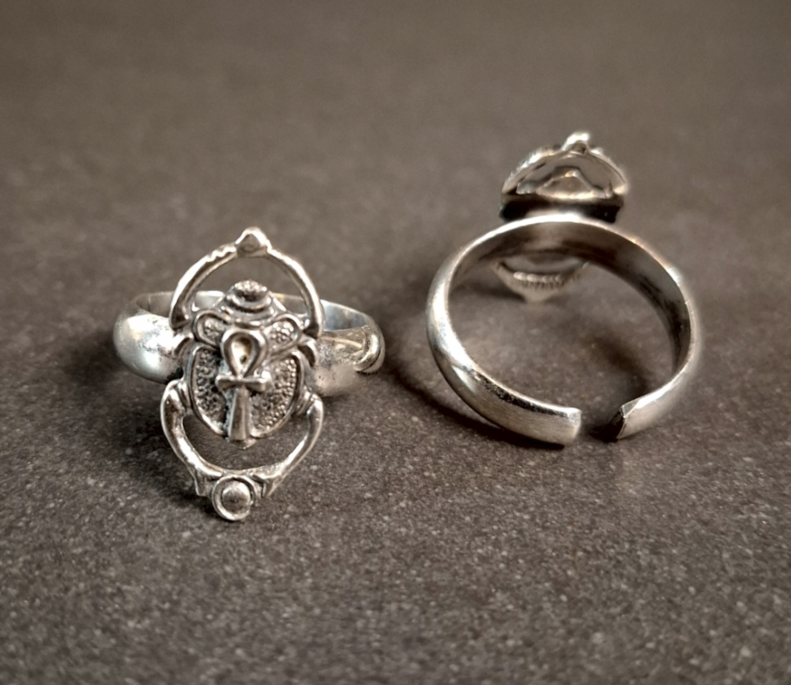 Egyptisk Skarabé  Ring i Silver med Ankh kors   - One size - 2