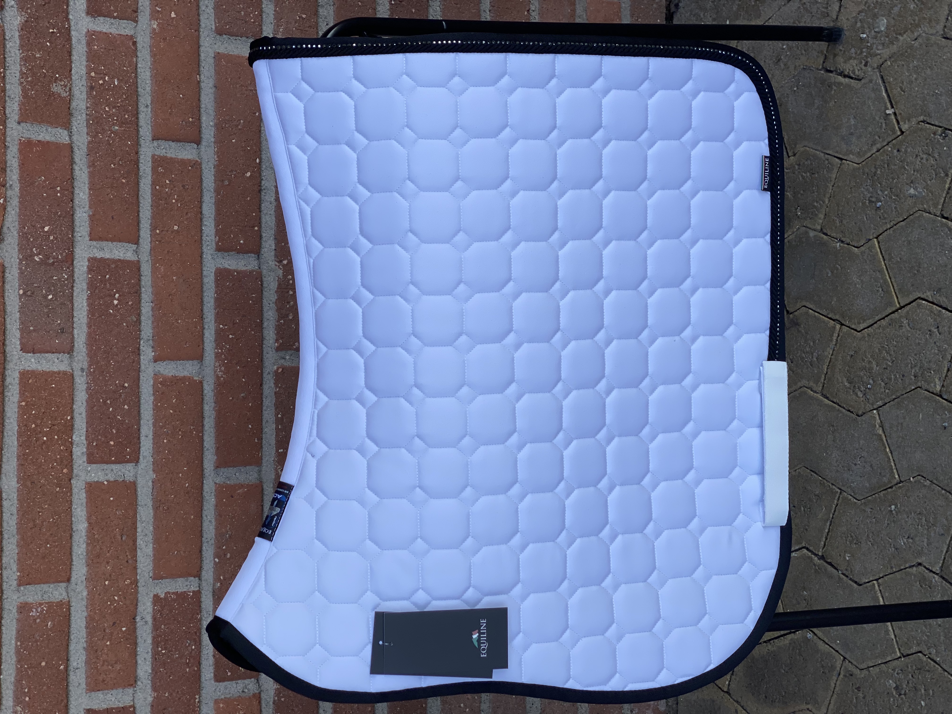 Equiline Octagon kb,  bling, 1 fläta vitt med svart
