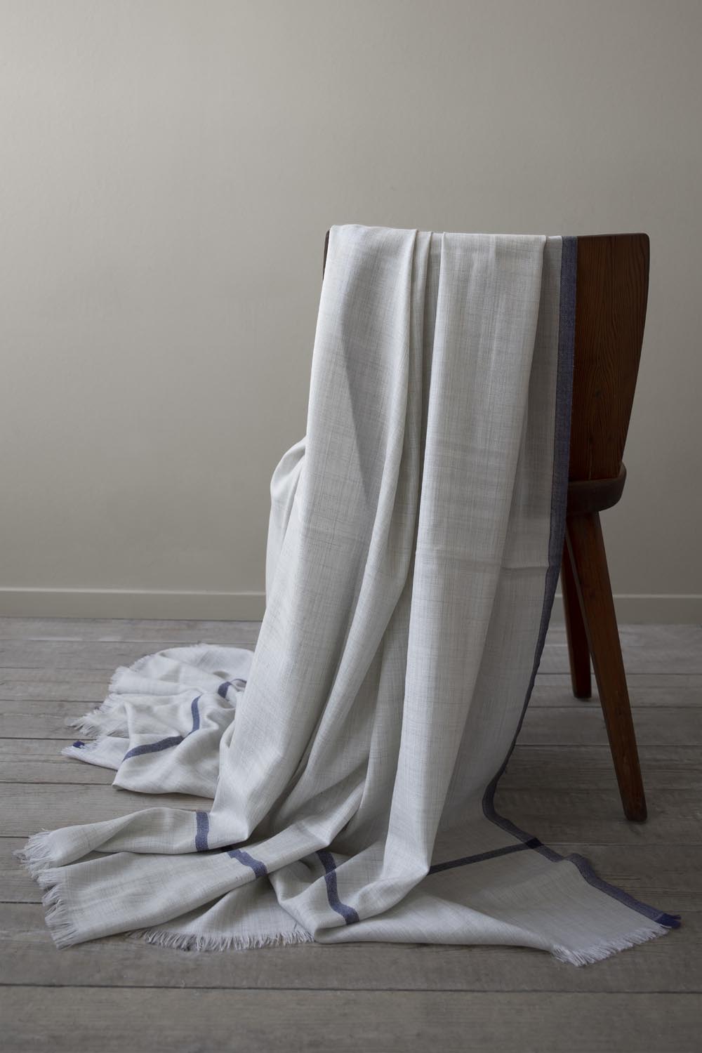 Sjalpläd Classic XL Fajansvit/Blå - 3