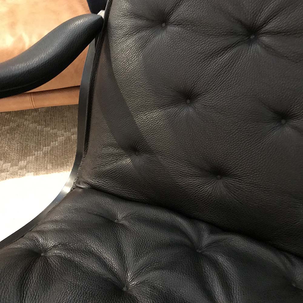Chic Fåtölj inkl. pall - Designfynd/Skyltex* - Läder Svart - Bröderna Anderssons - 2