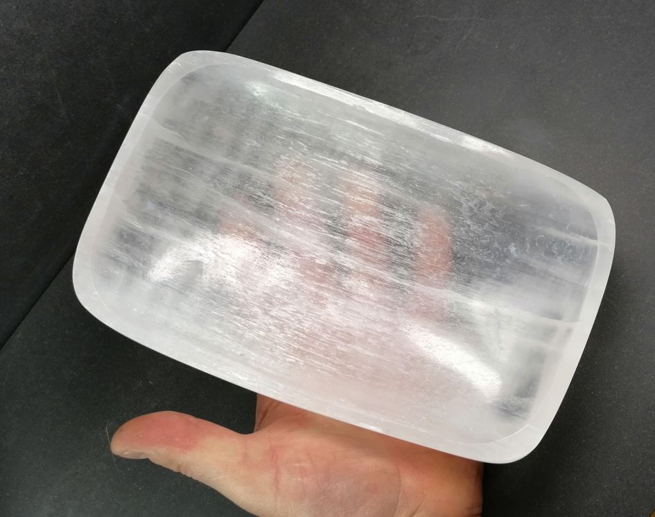 Stor Rektangulär Selenit Skål - 19cm - 2