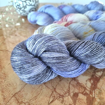 Emelilyknits Dreamy Silk 100g  Tranquility