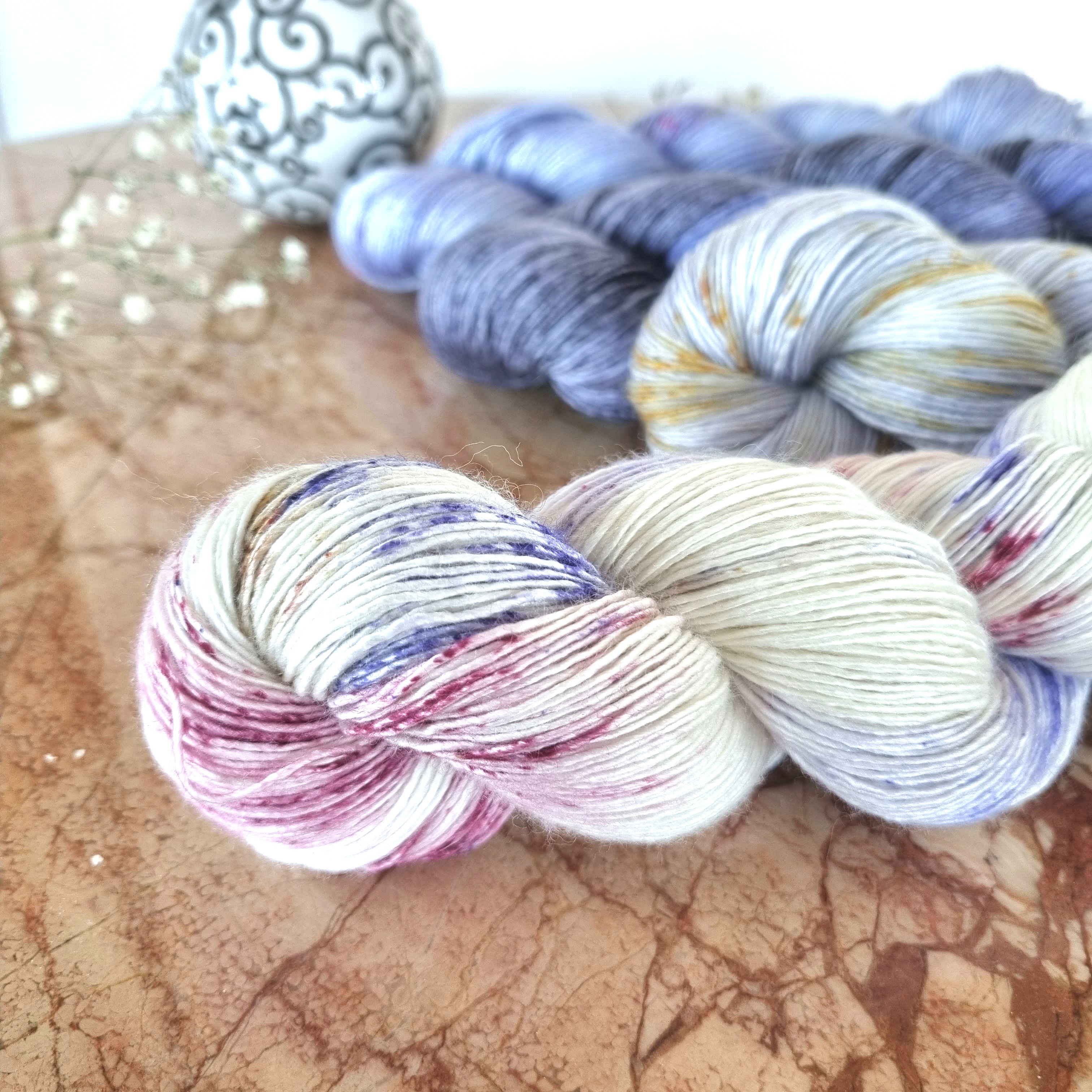 Emelilyknits Dreamy Silk 100g  Heartsease