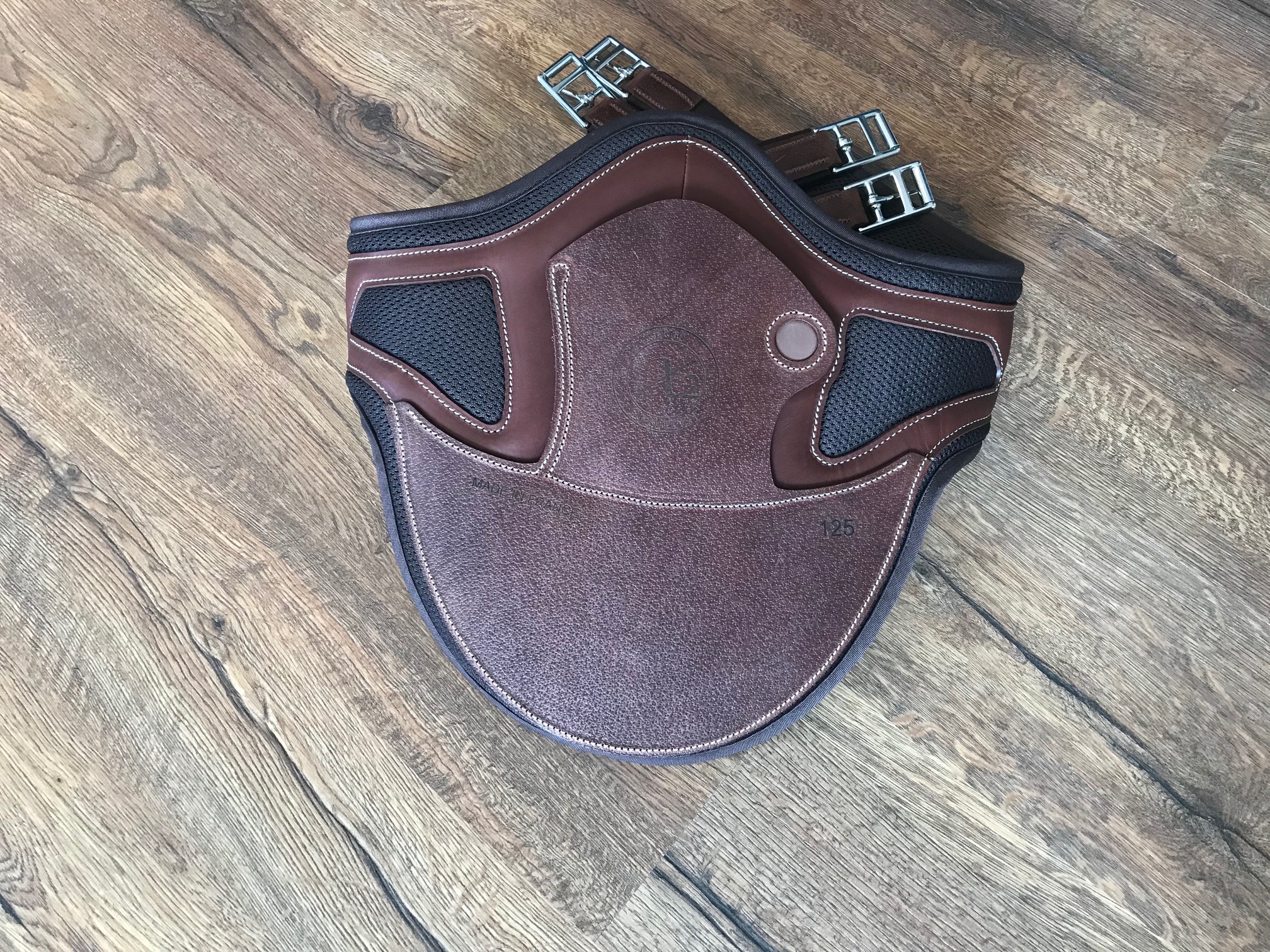 Anatomic saddlegirth with plate ErgoX2