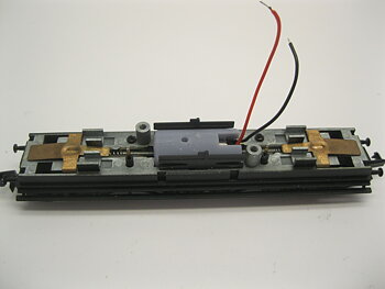 Replacement motor kit for Arnold BR 240, BR 96 Gt 2 x 4/4, BR 150, BR 116 E16, ET 88, BR 420, US loco S2