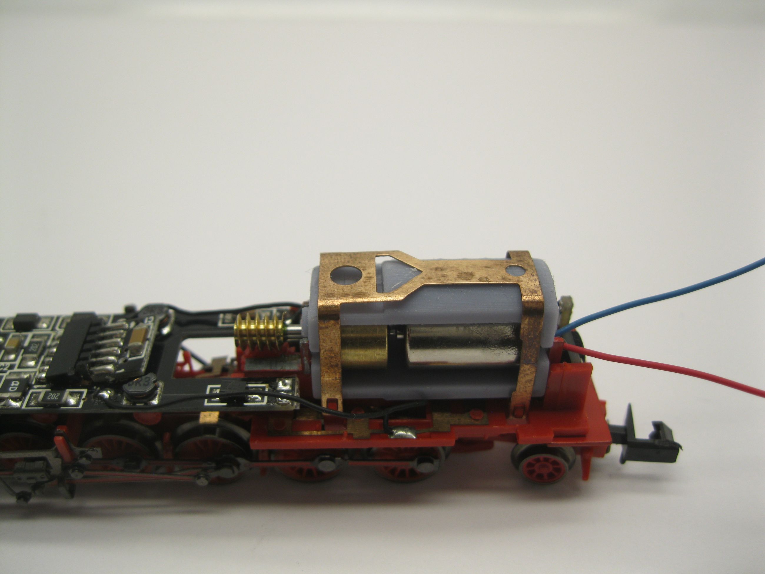 Replacement motor kit for Arnold  / Hornby BR 95 - 2