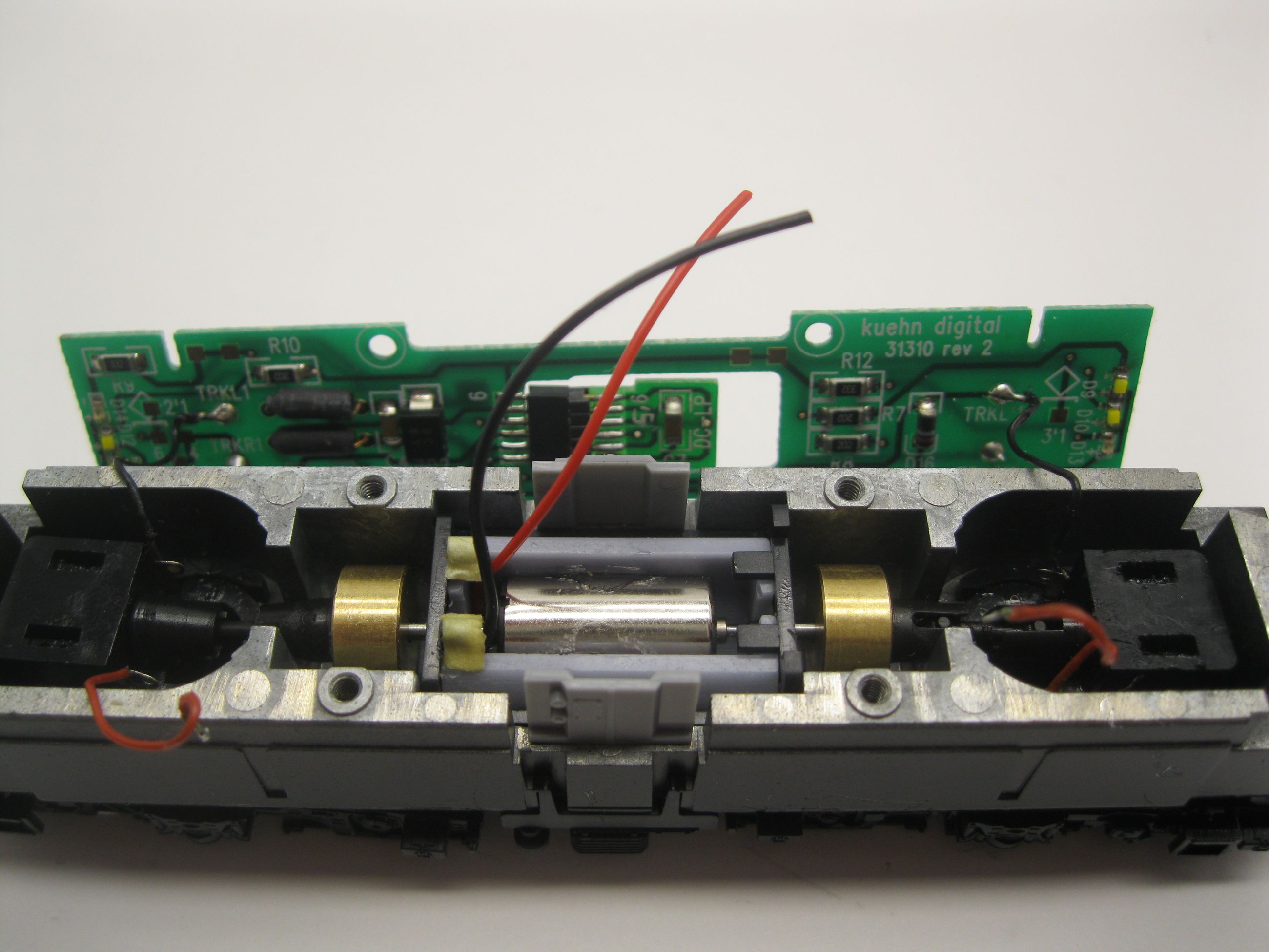 Utbytesmotor till Kuehn TT-modeller - 2