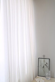Gardin Grace naturbeige dubbel bredd, tre storlekar, Mimou