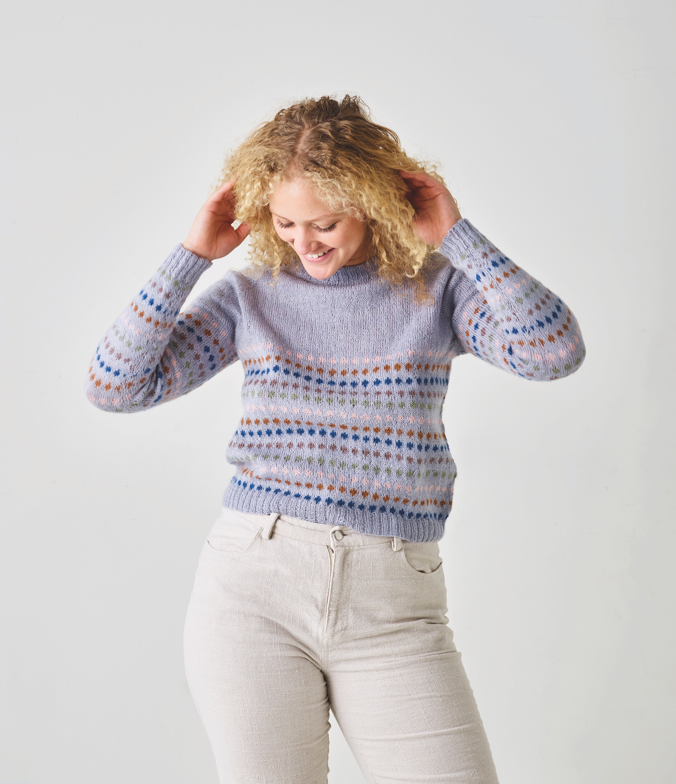 Raglan med prickar - Leonora by Permin