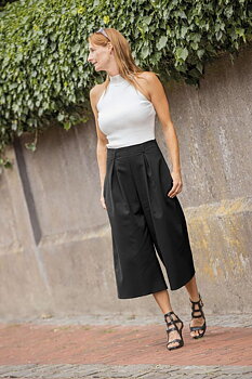 Enfärgade Bomull Stretch Satin +STUV