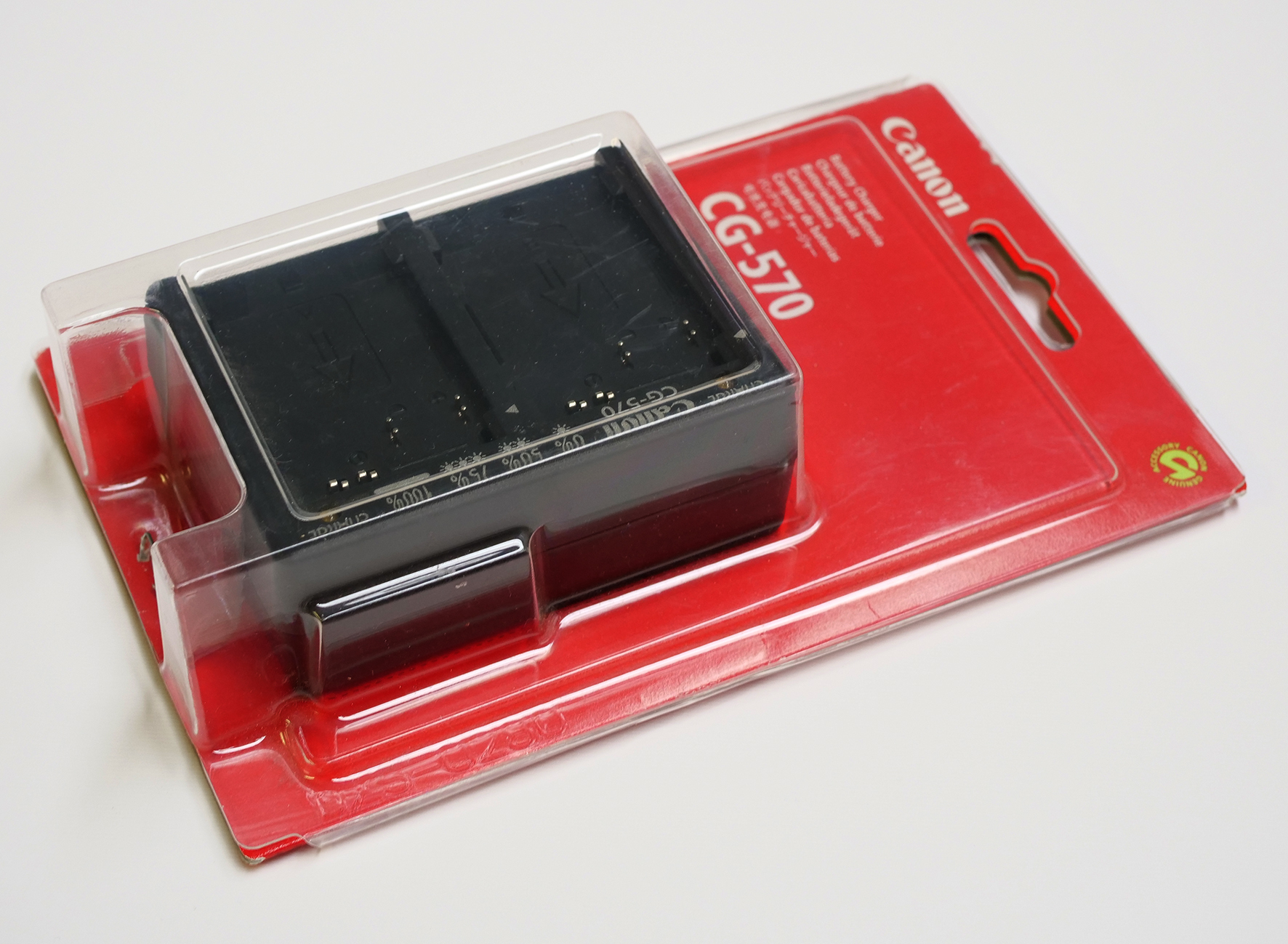 Beg. Canon Batteriladdare CG-570 - 2