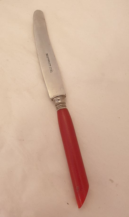 Fruktkniv 1920-tal, rött skaft