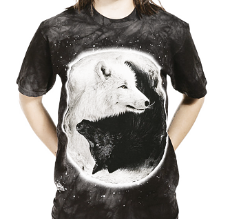 Yin Yang Varg (Wolf) T-Shirt by The Mountain 