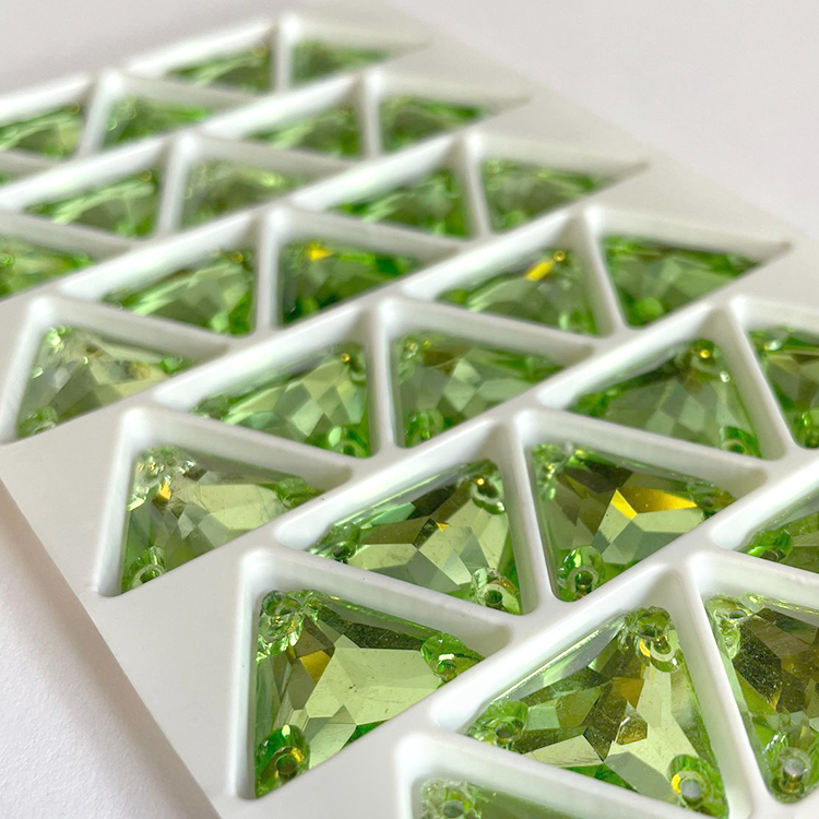 Trekant - Light Peridot - 2