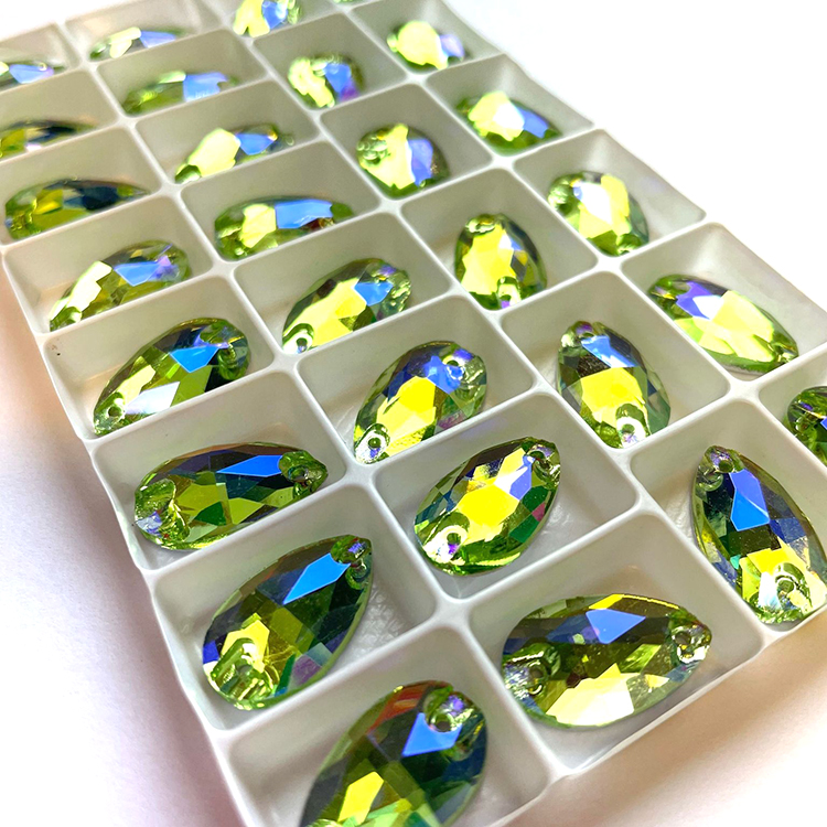 Droppe - Light Peridot AB - 2