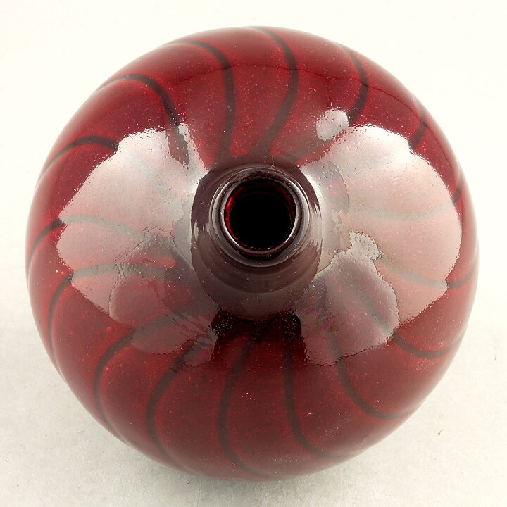 ケル・ブロムベリ  Turbinシリーズ  レッドのベース  Vase (13 cm) 1954年