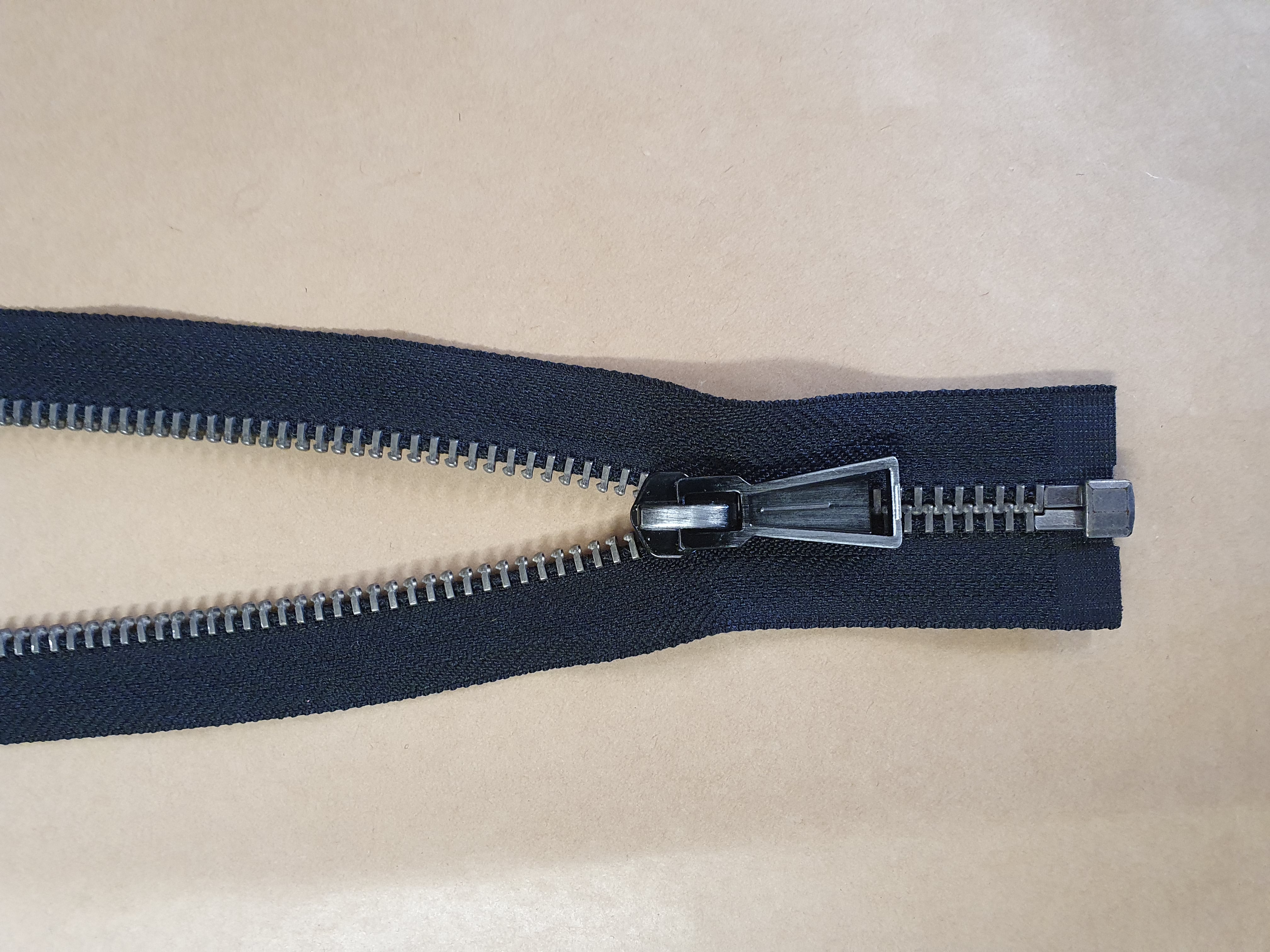 Blixtlås ANO-86 52 cm fg svart med snygg löpare