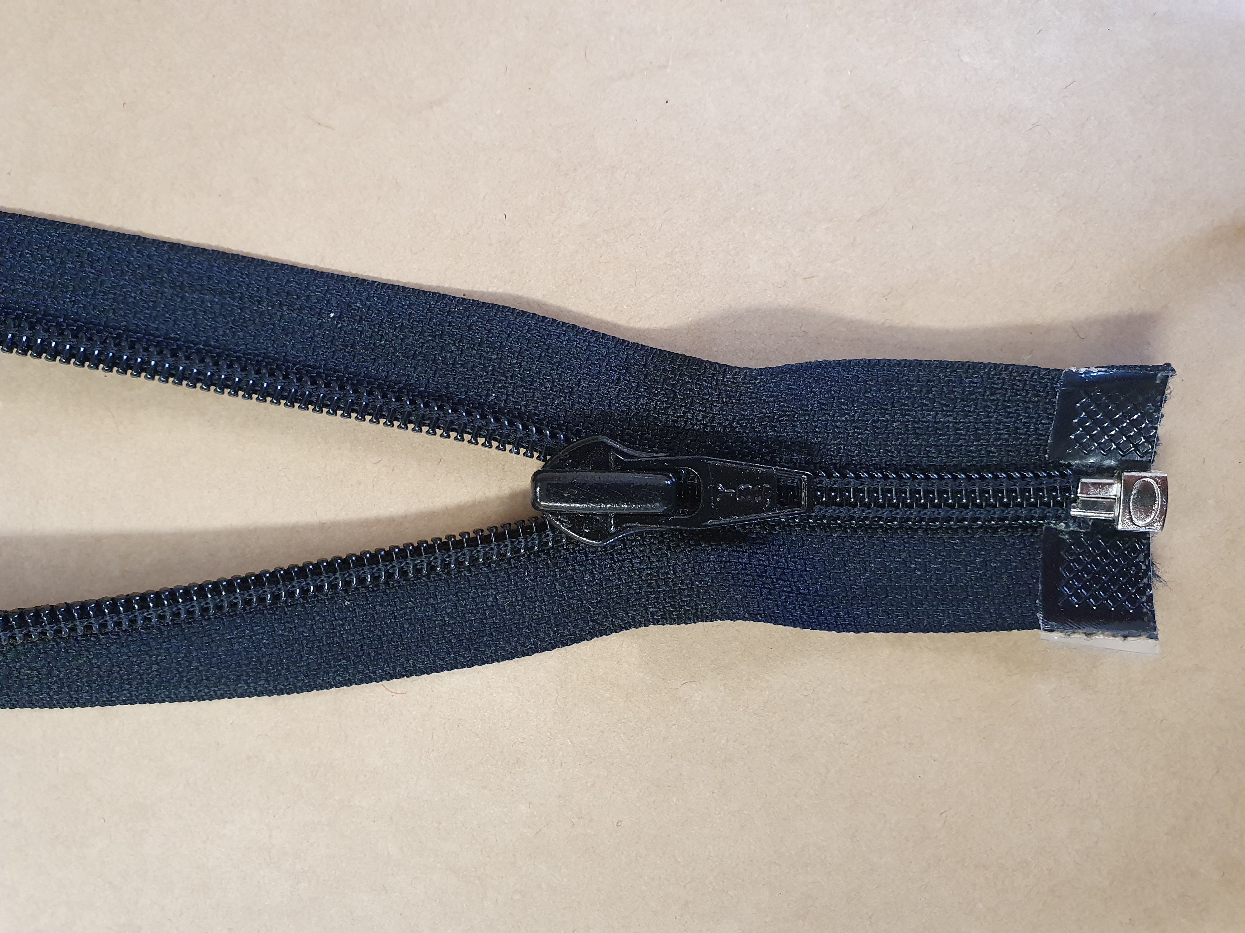 Blixtlås CFO-86 20 cm fg Svart