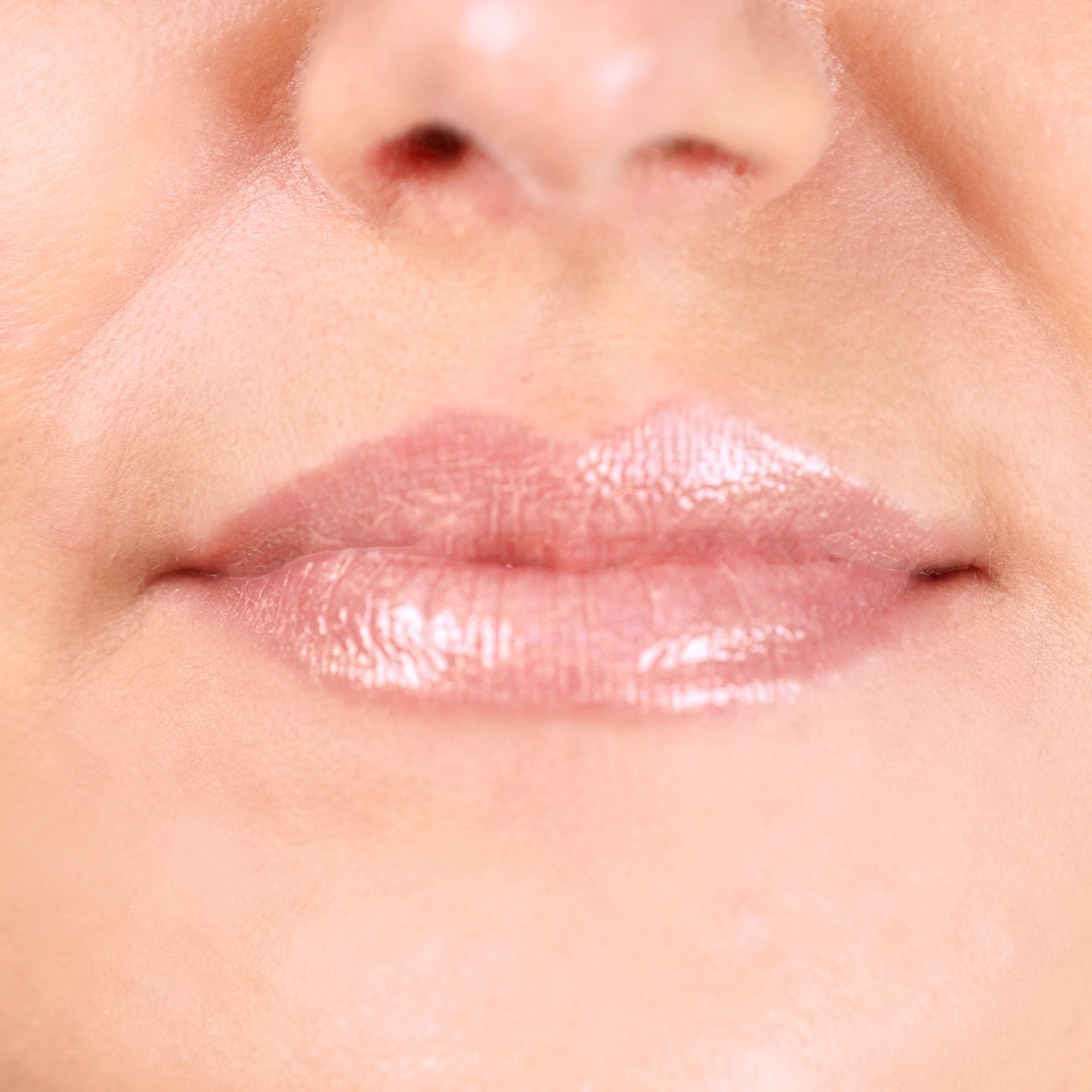 ZAO Lipgloss 017 Pearly Nude - 2