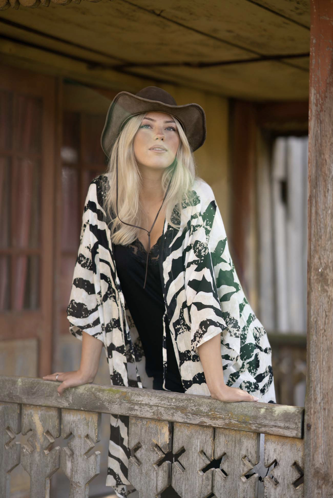 MERCY KAFTAN SAND/BLACK - 2