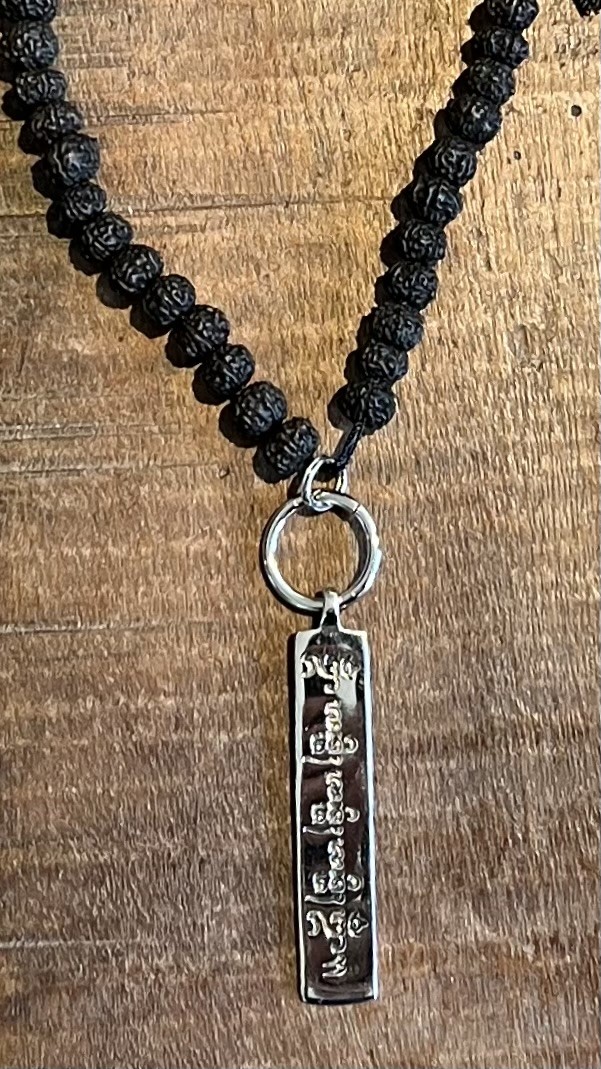 Shanti necklace / black seed - 2