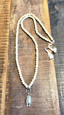 Necklace Face / creme