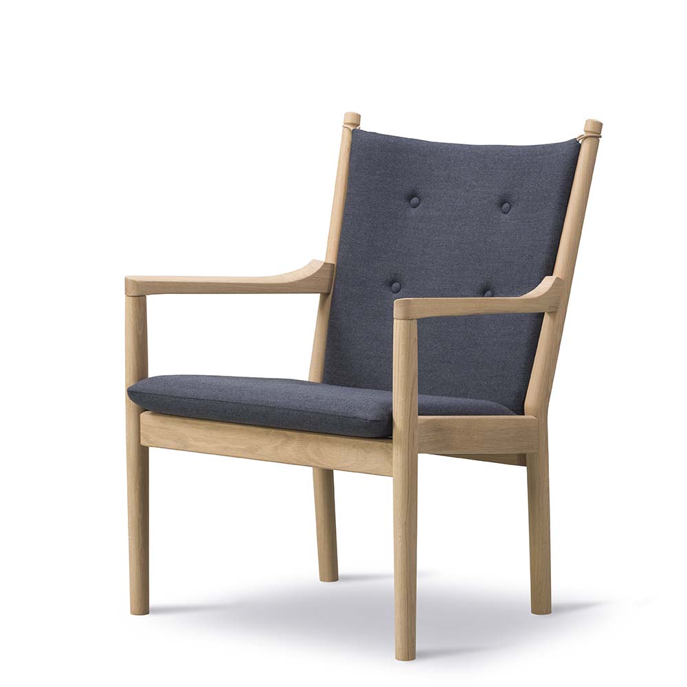 Wegner 1788 Lounge Chair Tyg -  Fredericia Furniture - 6