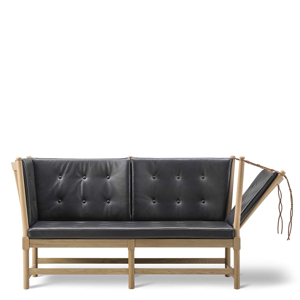 The Spoke-Back Sofa 160 cm (several choices) - Fredericia Furniture