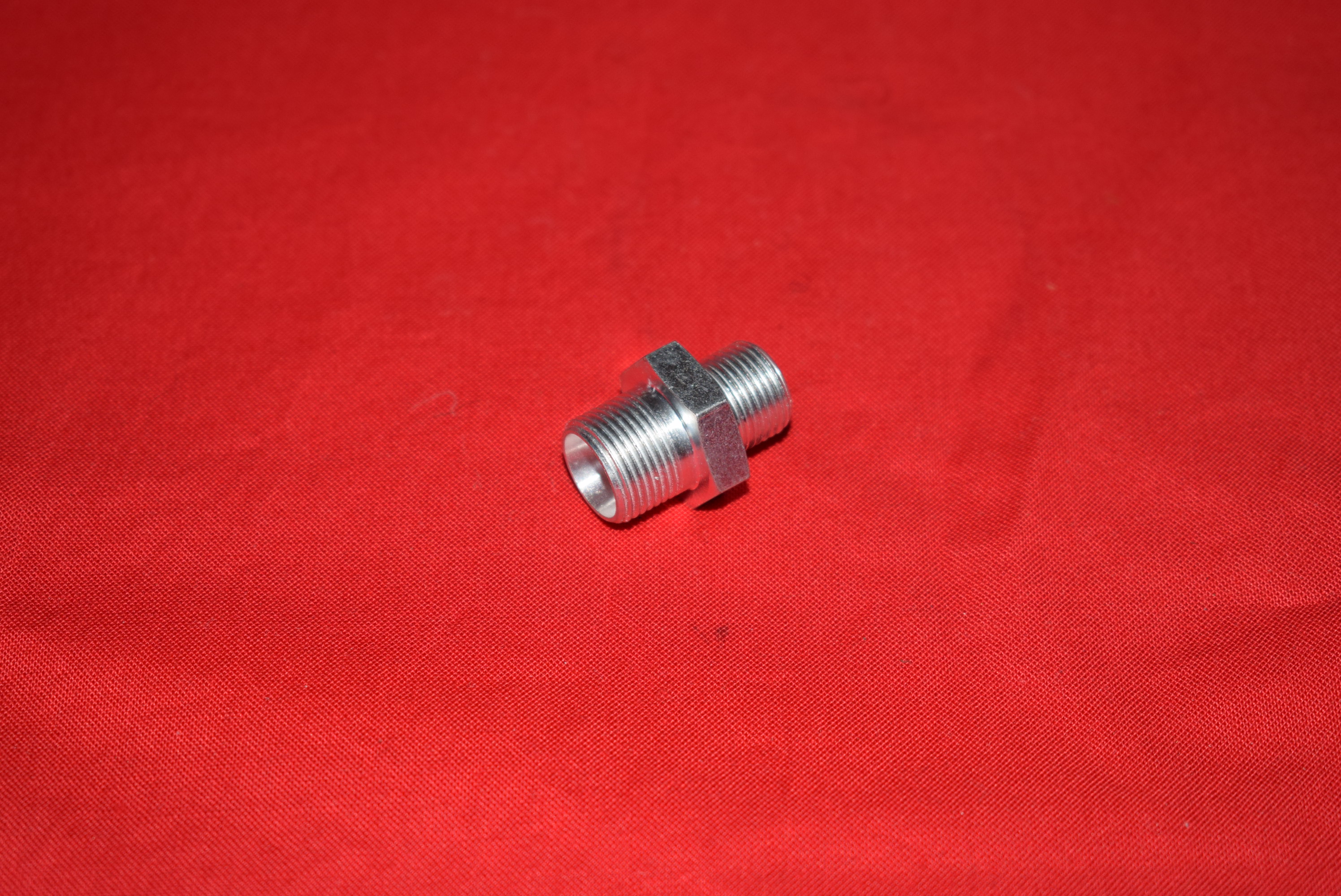 Nipple 1/2''-24 X 9/16''-24 1.04'' long