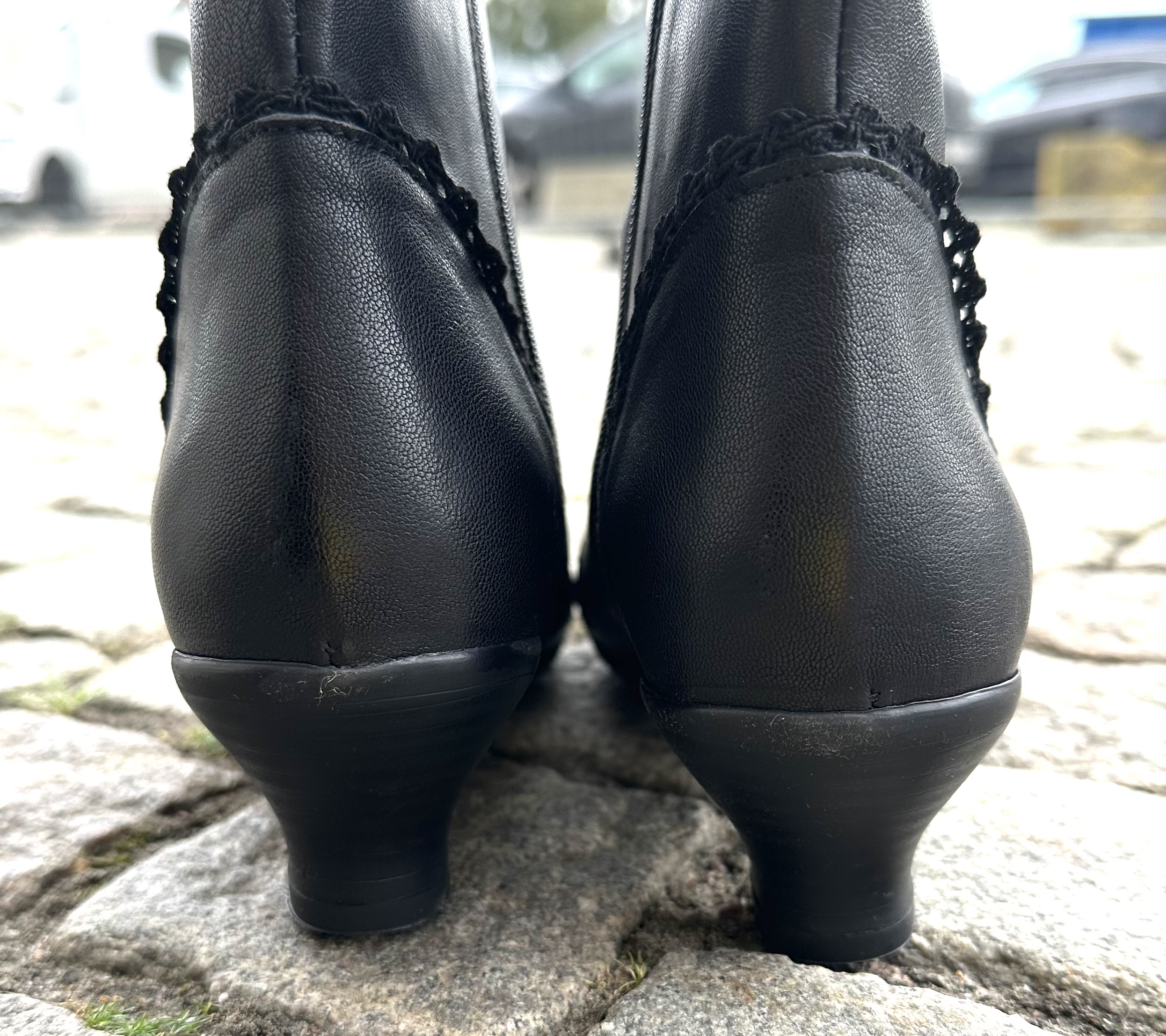 Klassiska  mormorskängor modell Mistic, svart - 3