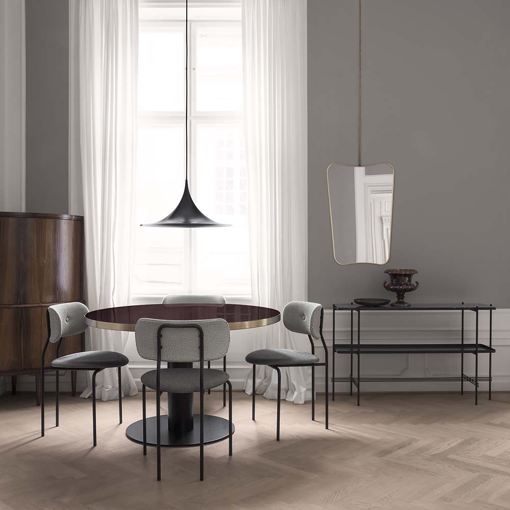 Coco Dining Chair Helklädd Gubi Vision of Fri Frakt