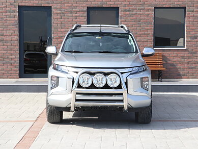 LARGE 76MM Bullbar [Black] - Mitsubishi L200 2020-
