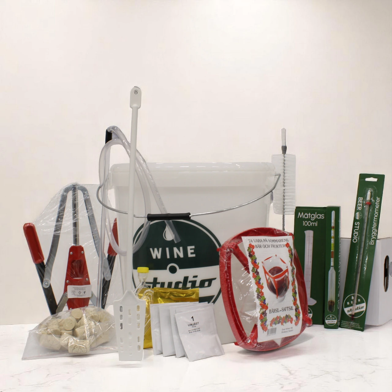 Startpaket till vinbryggning med egen frukt