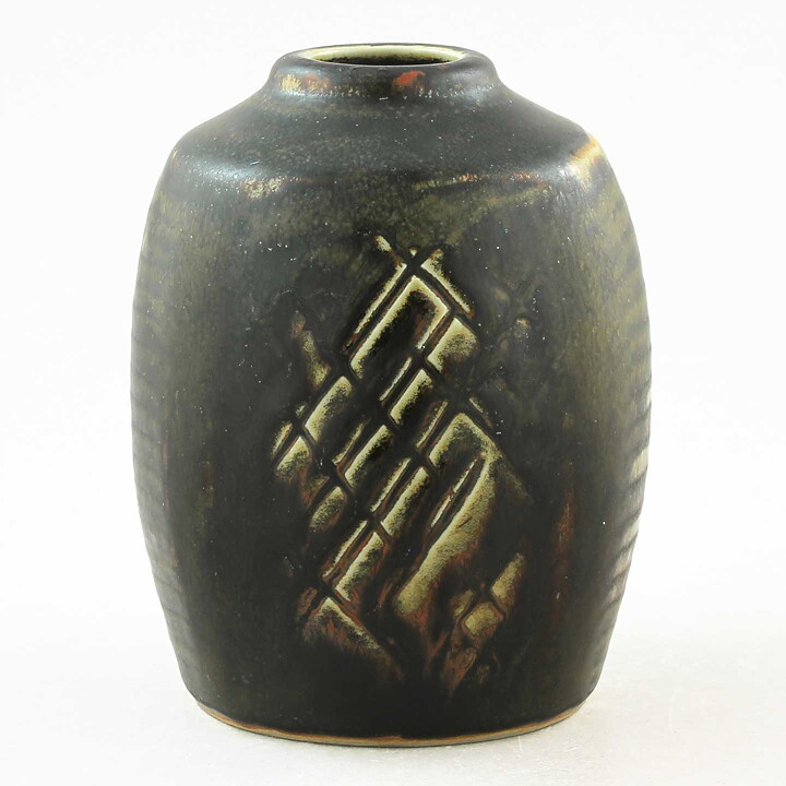 Carl-Harry Stålhane (1960s) Rough Sturdy Studio Vase (12 cm)