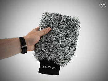 Pure:est Tvätthandske mikrofiber – Svart/Vit