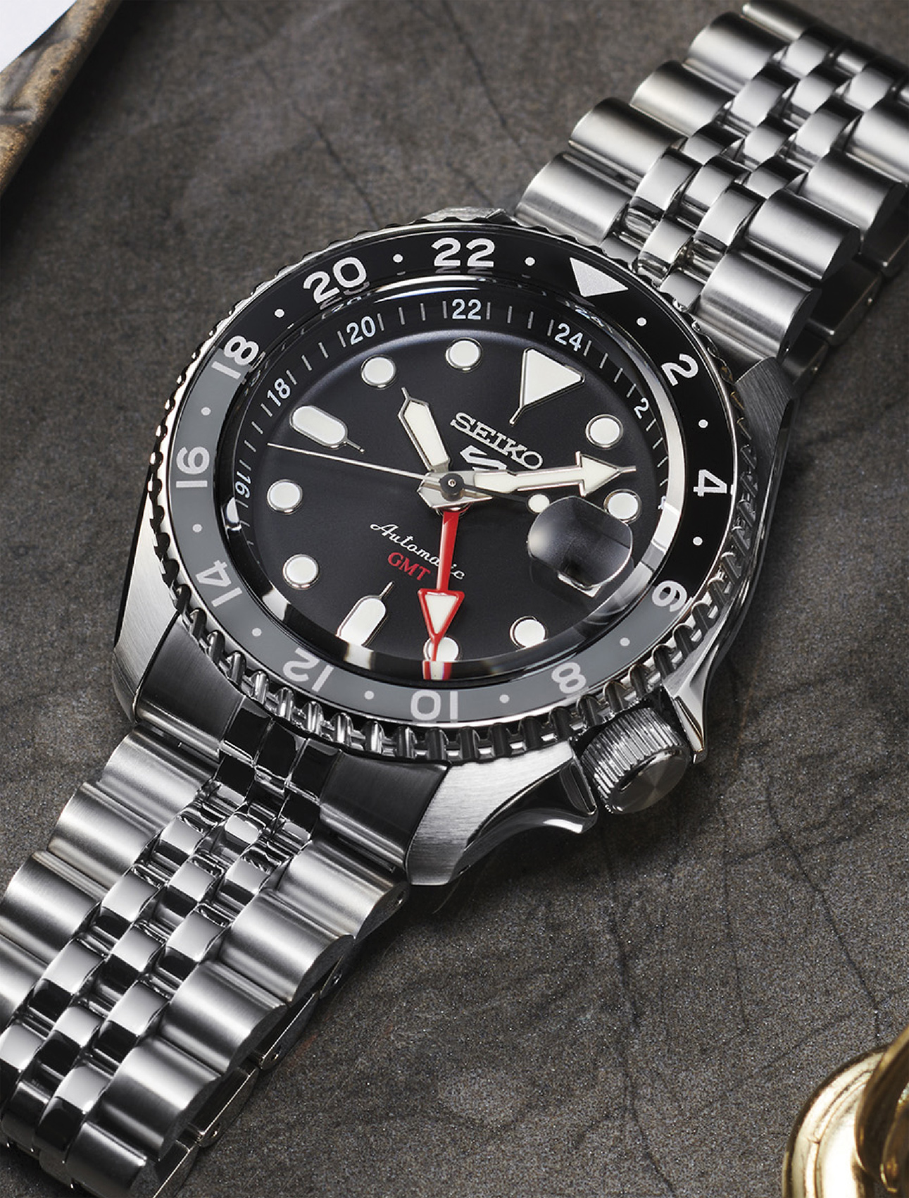 Seiko 5 Sports GMT SSK001K1 - 3
