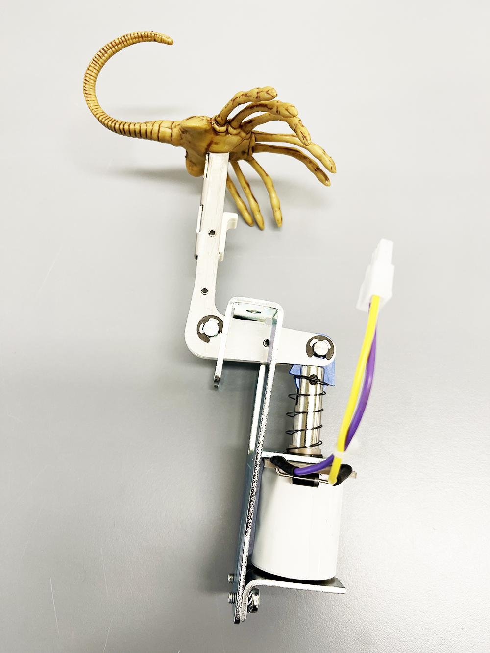 Slingshot Assembly (With Facehugger) - Alien (Pinball Brothers) - 2