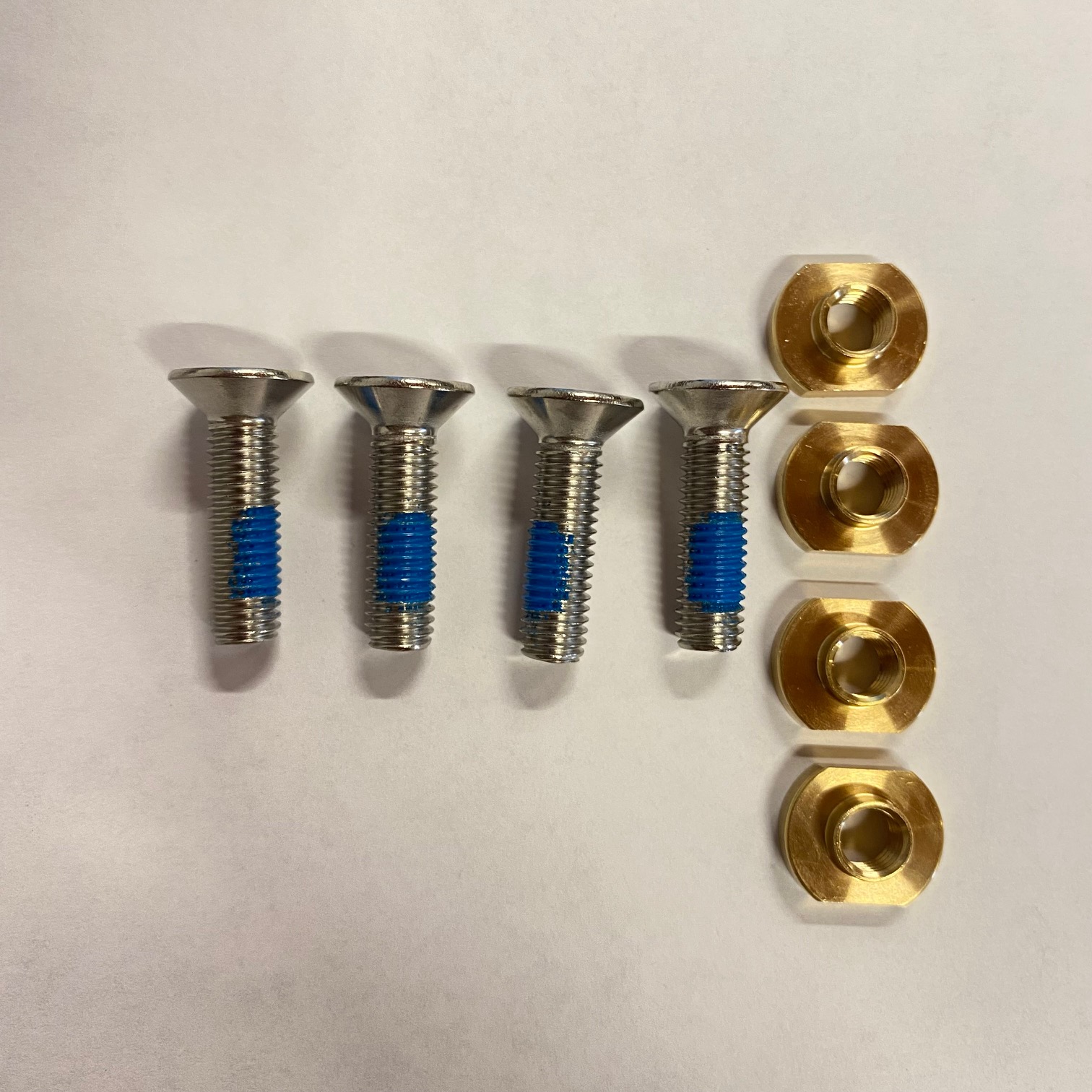 Fanatic foil skruvset bräda M8x30mm