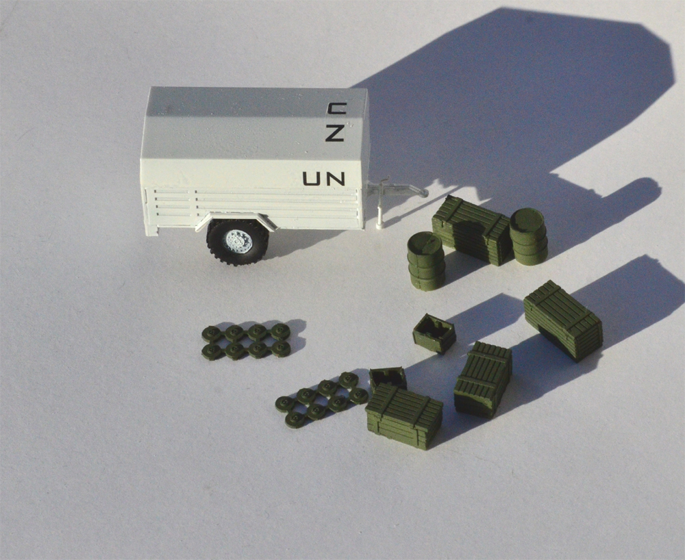 FinMilModels Trailer with load 1:72 - 2