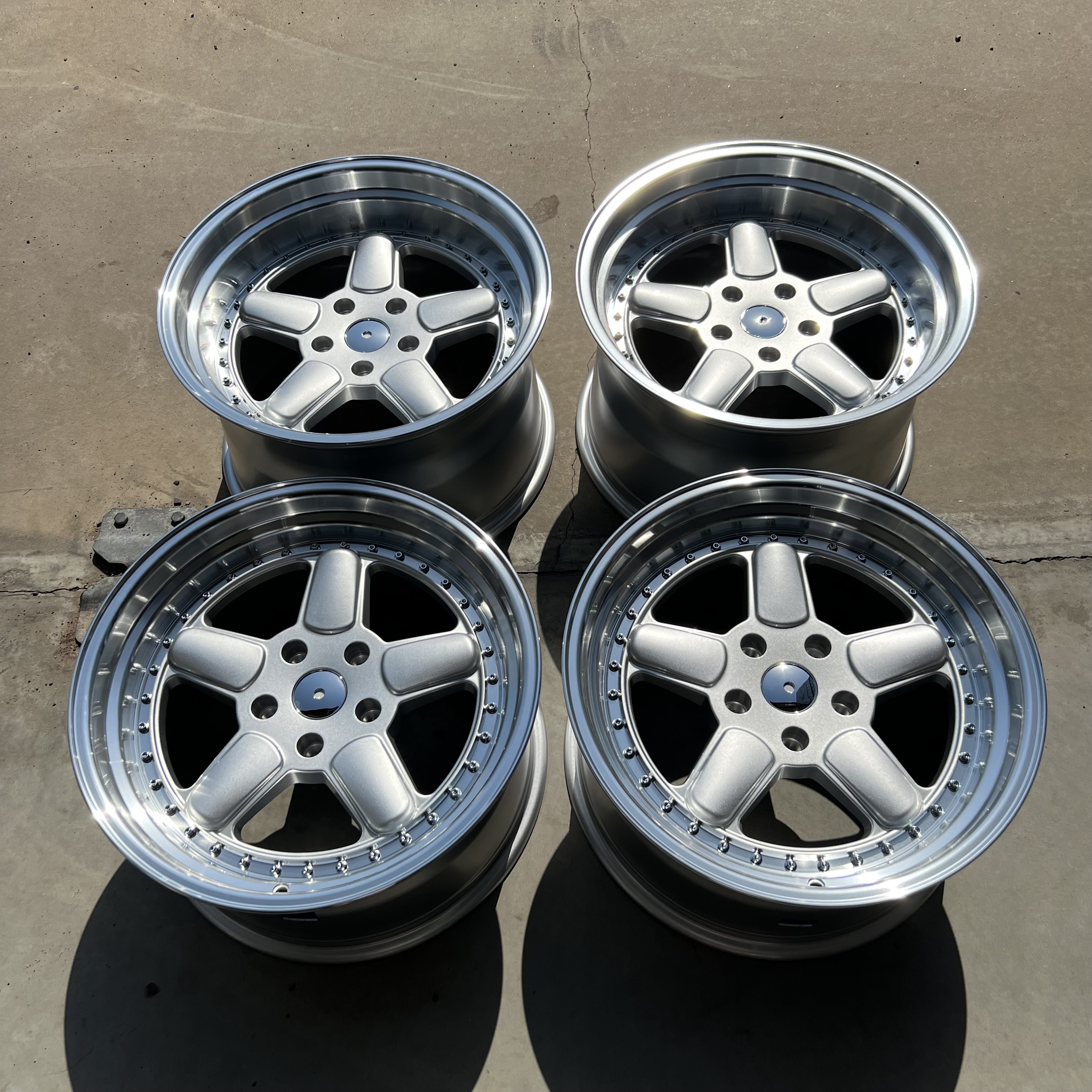 18" ACS Silver/polished 5x120 - 2