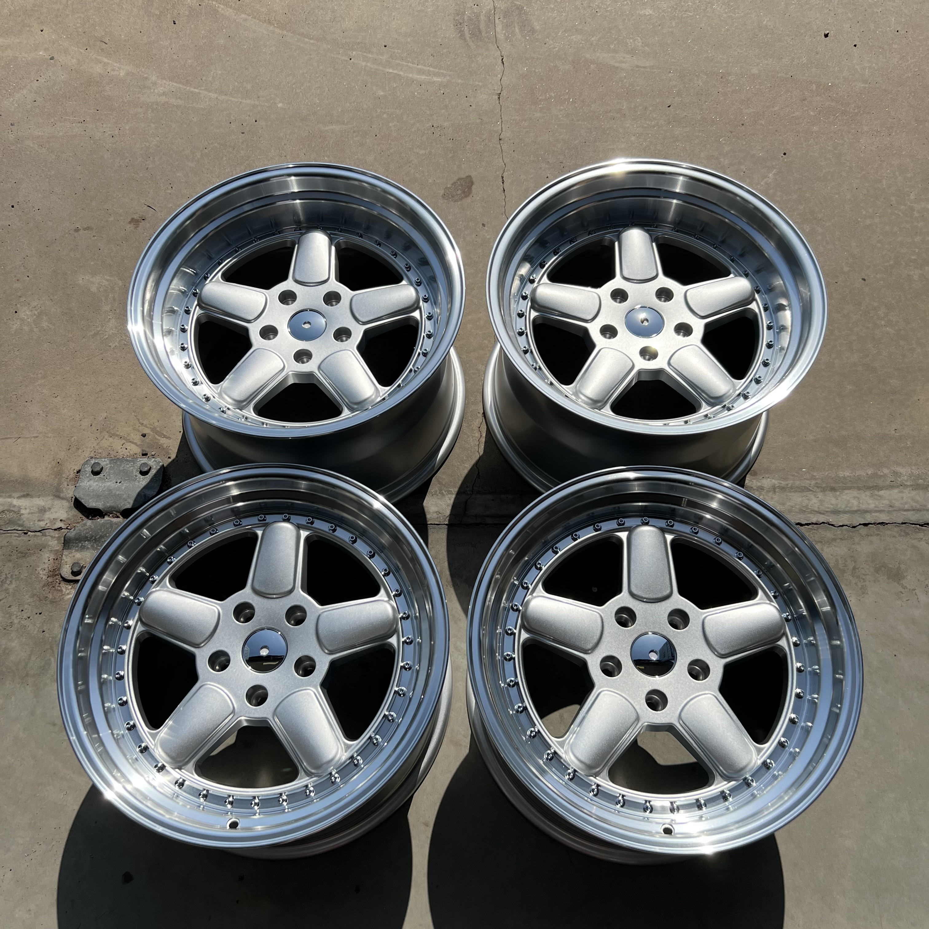 18" ACS Silver/polished 5x120