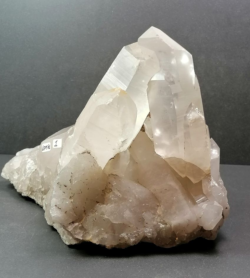 Lemuriakvarts  Kluster (Lemurian Quartz) 3kilo - 3