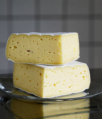 TOMME, vitmögelost