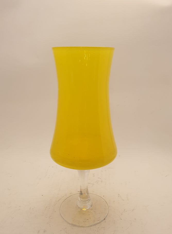 Aseda Bo Borgstrom yellow vase