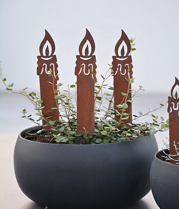Rostigt ljus mellan 20 / 32 cm. Sticks. Ljus i rost