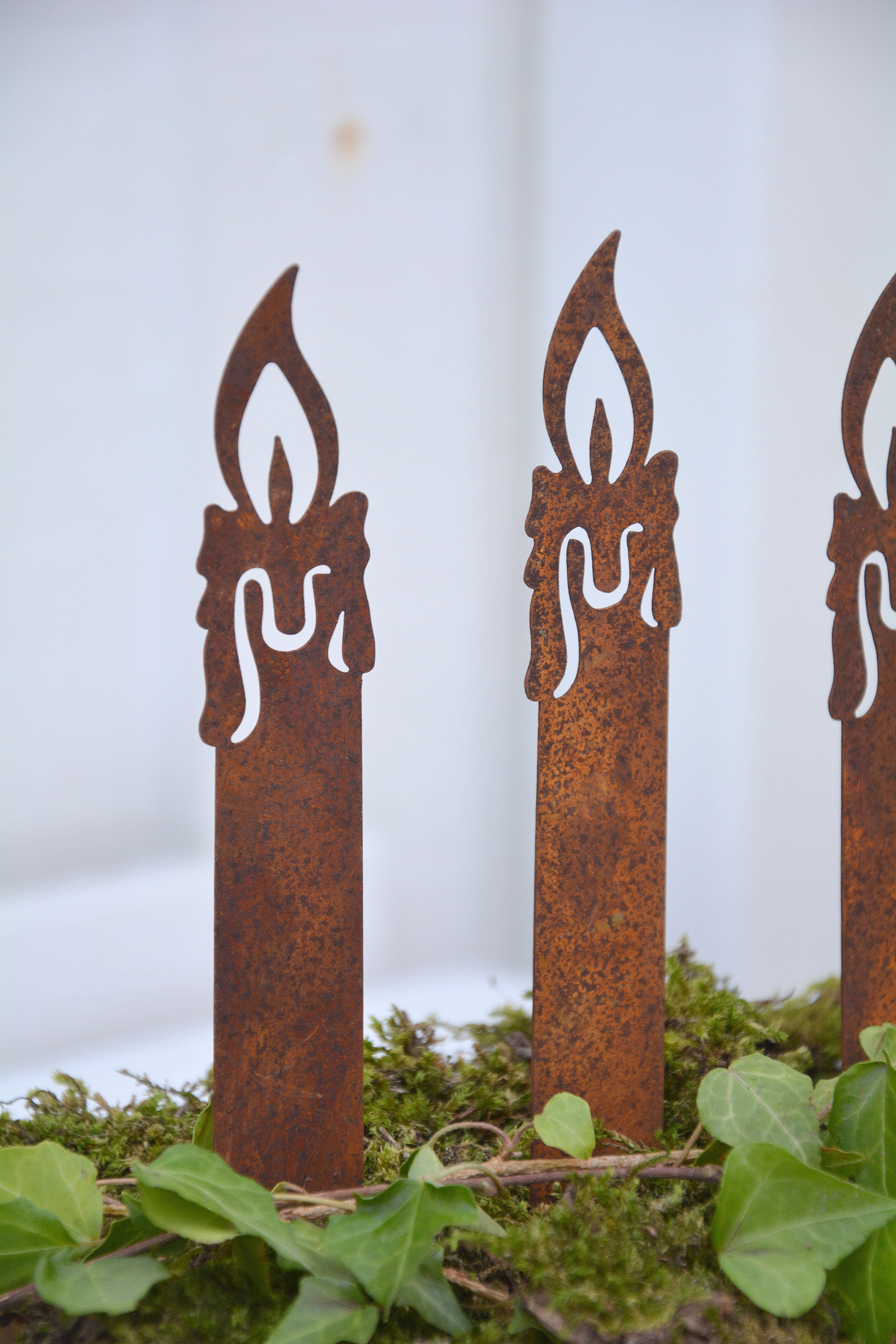 Rostigt ljus litet 17 / 21 cm. Sticks