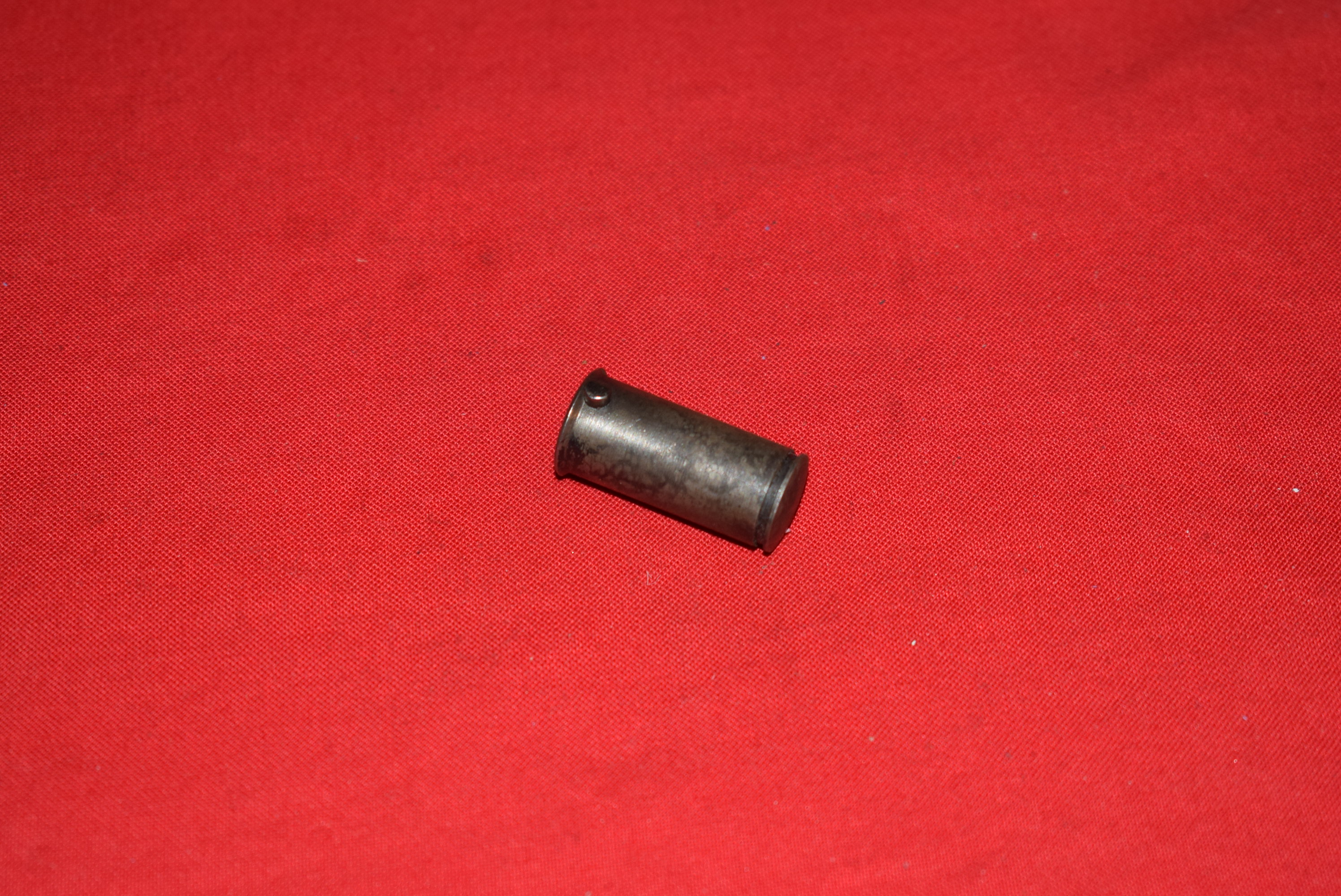 Link pin for rear lower fork end Indian Hedstrom