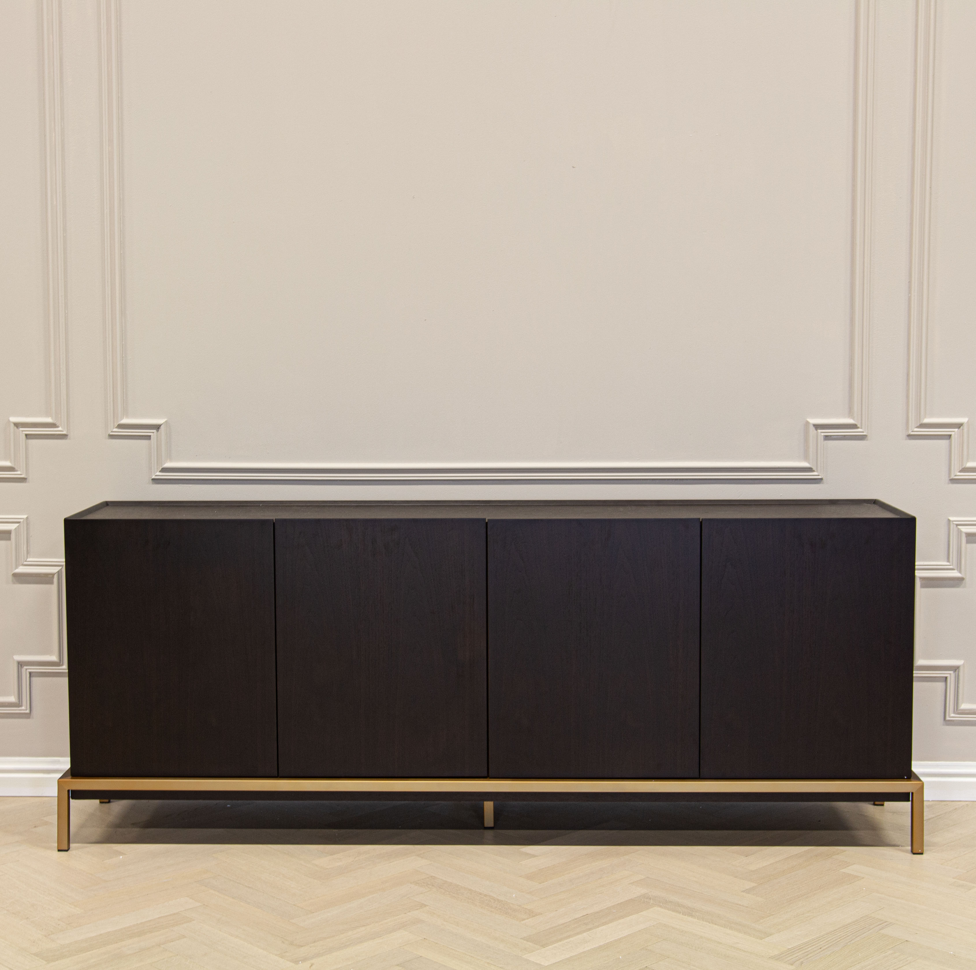 sideboard-valnöt-konsolbord