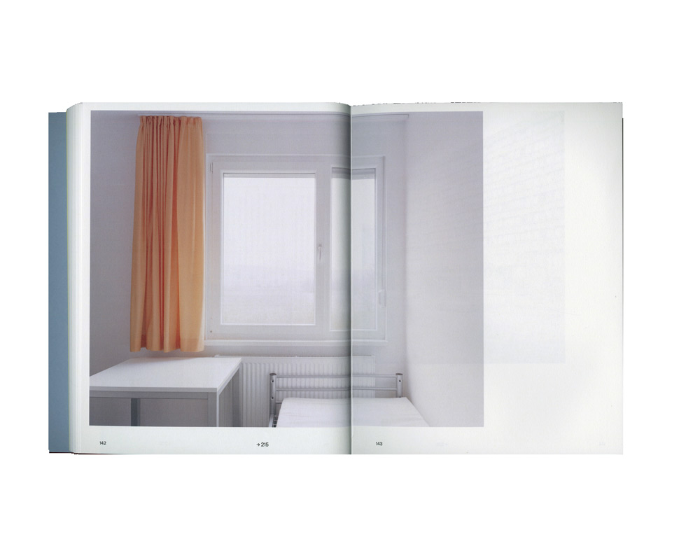 Malte Uchtmann: Ankommen /Arriving - 6